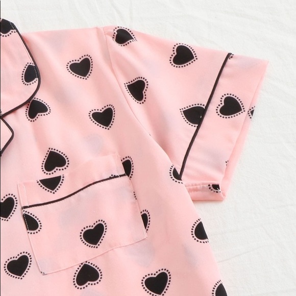 New Pink Heart Pajama Shorts Set - Picture 3 of 5